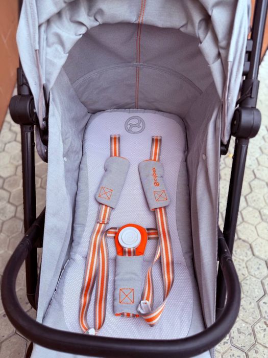 Прогулянкова коляска Cybex Eezy S2+
