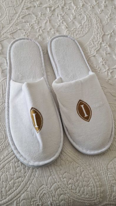 Chinelos de Hotel - Intercontinental - brancos, tamanho único, novos