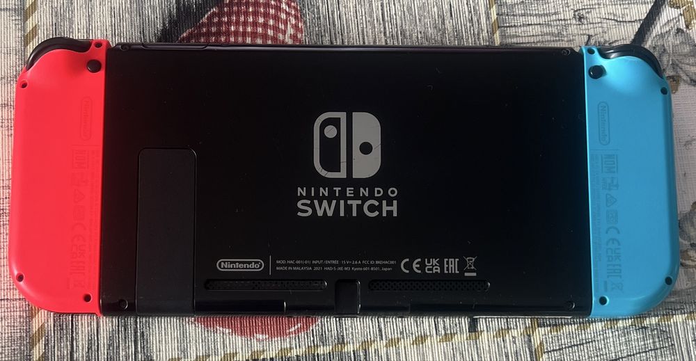 Nitendo Switch.