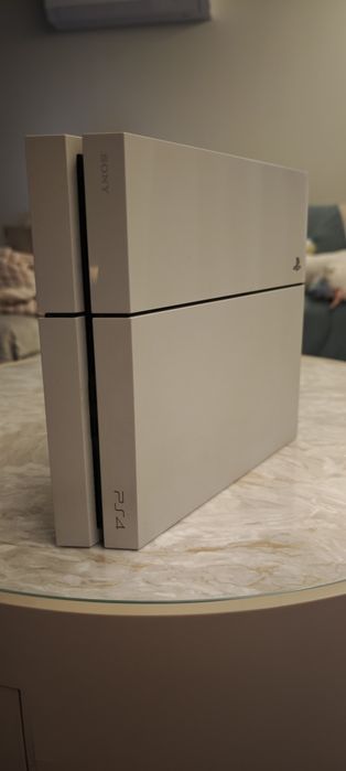 PlayStation 4 com jogos
