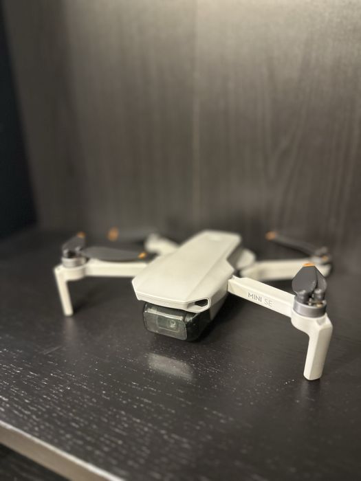 Dron Dji Mini SE, Stan idealny!!! Caly zestaw