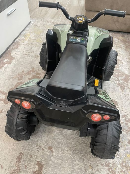Moto 4 Elétrica - Nova - FEBER - Quad Boxer, veículo elétrico a bateria, 12 V, verde (famosa 800012541), versão 2023
