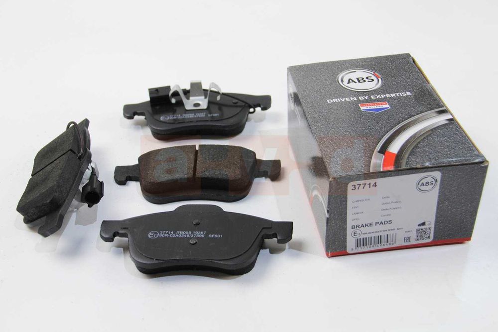 Гальмівні колодки/тормозні колодки/накладки для ВСІХ марок автомобілів