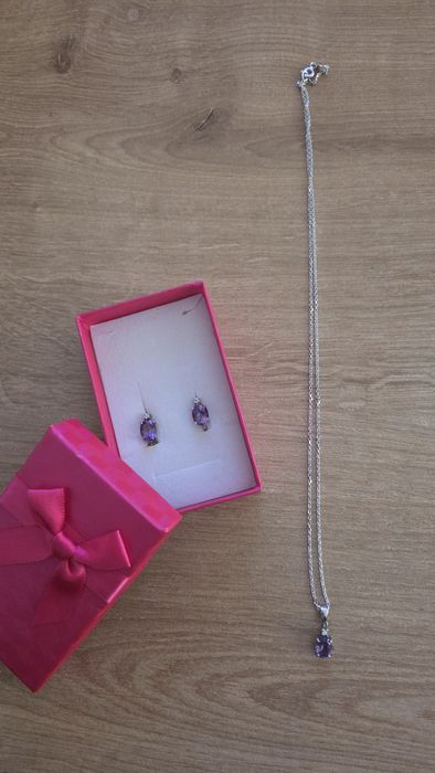 Srebrne kolczyki, zawieszka i łańcuszek - komplet