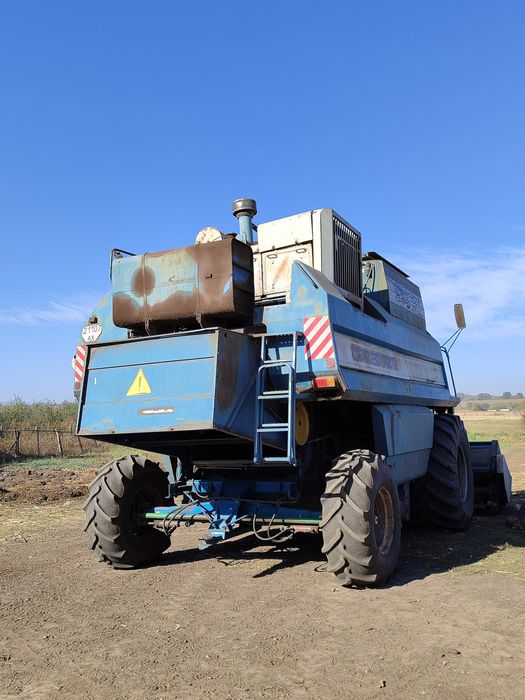 Комбайн Славутич