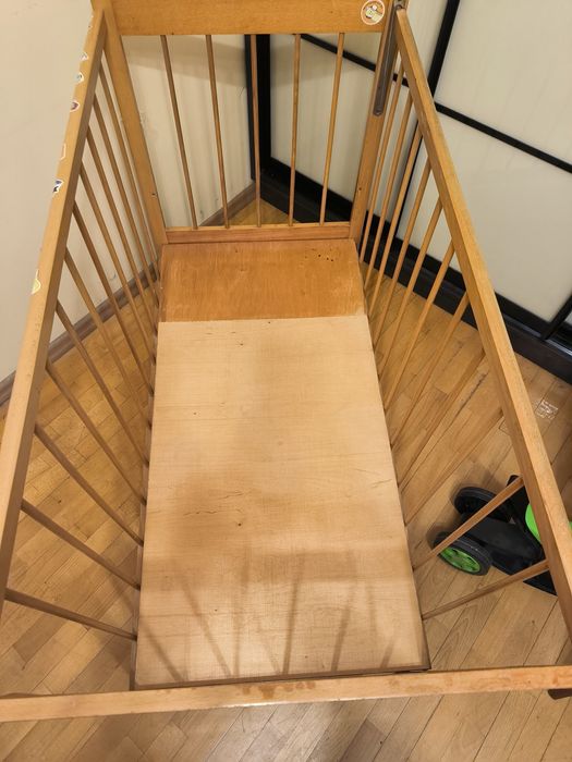 Дитяче ліжко (вживане)