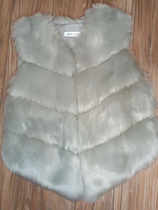 Szara futrzana kamizelka r.M/L nowa