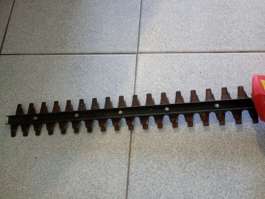 Aparador de sebes Maxmat