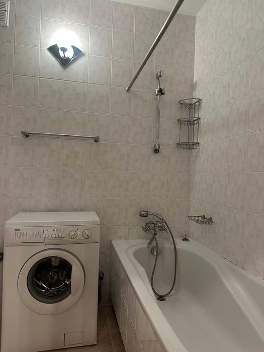 Продаж 2 кімнатної квартири покращеного планування в центрі міста