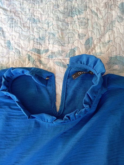 Piękna niebieska bluzka Moodo L