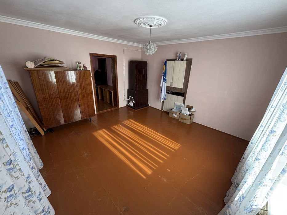 Продається будинок 70м².ділянка 11сот. Підпечери. Світло. Газ. Вода