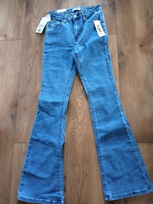 Spodnie jeansowe flare