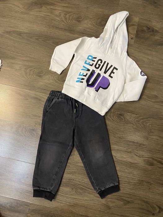 Кофта толстовка zara 3/4 года