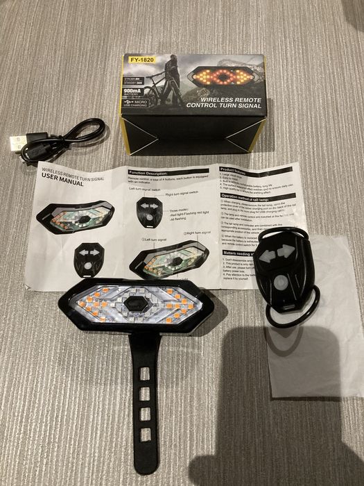 Luzes de bicicleta com mudança de direção  por comando