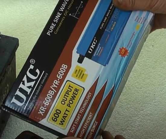 Інвертор з чистою синусоїдою UKC на 600W з 12Вт