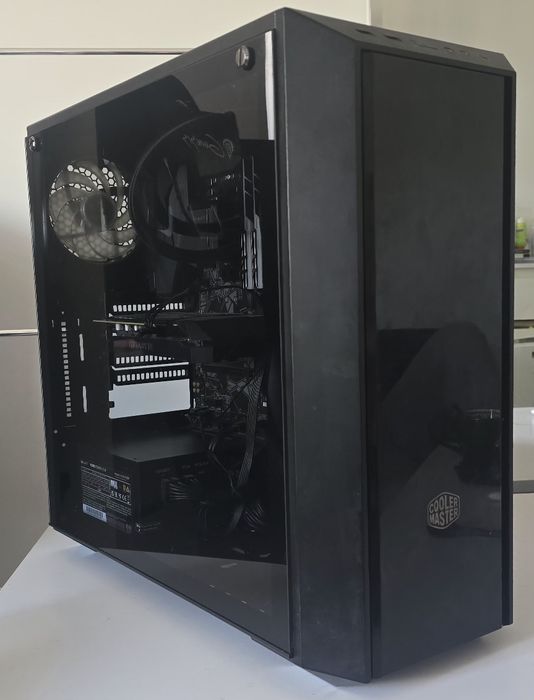 Komputer stacjonarny