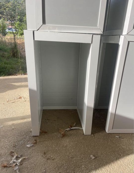 Caixas para bilhas do gás novas