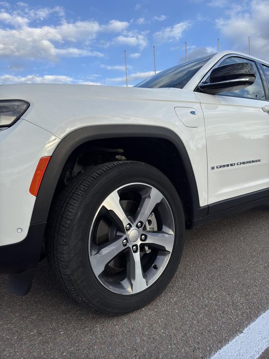 Jeep Grand Cherokee 2023 4xe Plugin Hybrid