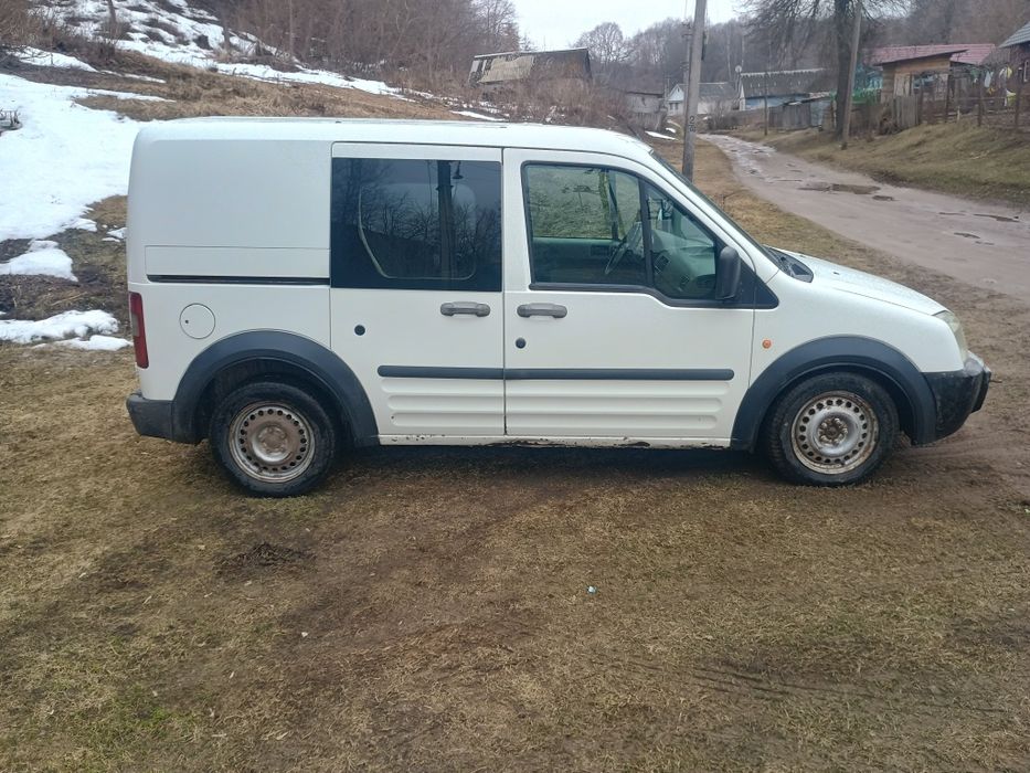 Продам форд Коннект 1.8