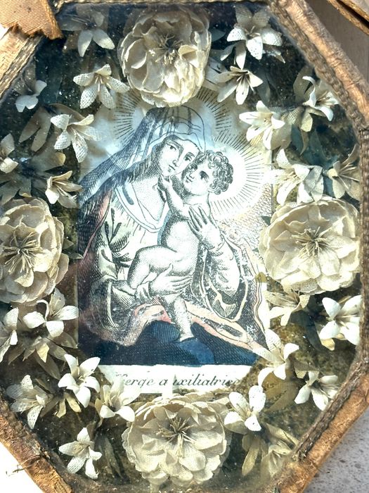 Antigo registo com a imagem da “Virgem Auxiliadora”