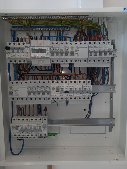 Usługi elektryczne, elektryk, Płock i okolice, woj. Mazowieckie 24h/7