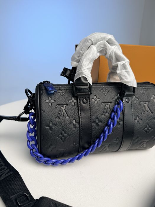 Сумка Louis Vuitton Keepall Bandouliere 25 Monogram Empreinte Black