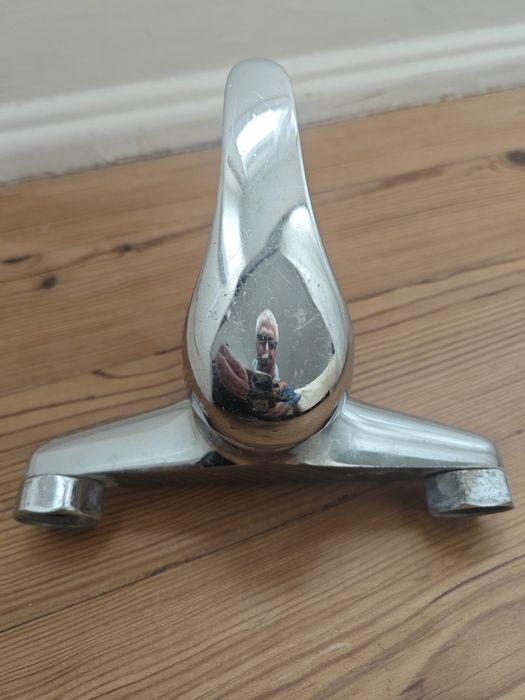 Torneira e cabeça/mangueira de chuveiro