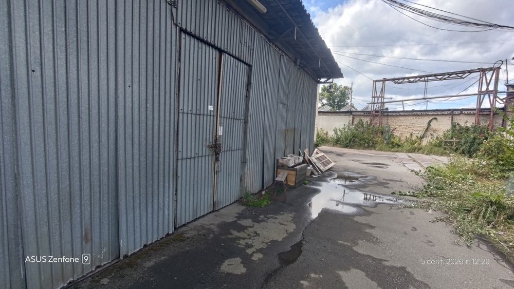 Склад 100м2 и офис 200м2 на Святошино.