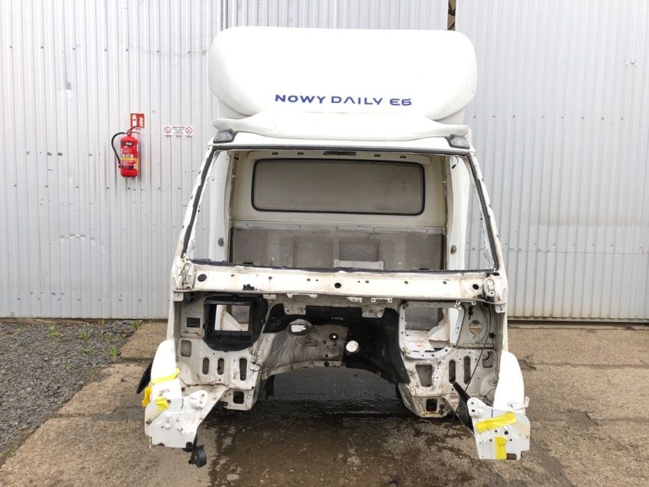 KABINA  IVECO DAILY VI Platforma / podwozie 2014 - 2022 35S15, 35C15, 40C15, 50C15, 60C15, 65C15,