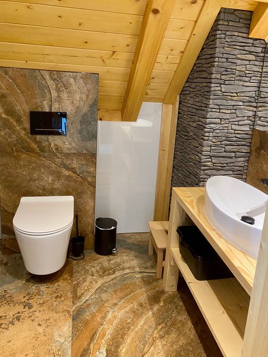 DREWNIANY domek w górach. Ferie. Wyciągi. WIDOKI na góry. PIENINY.