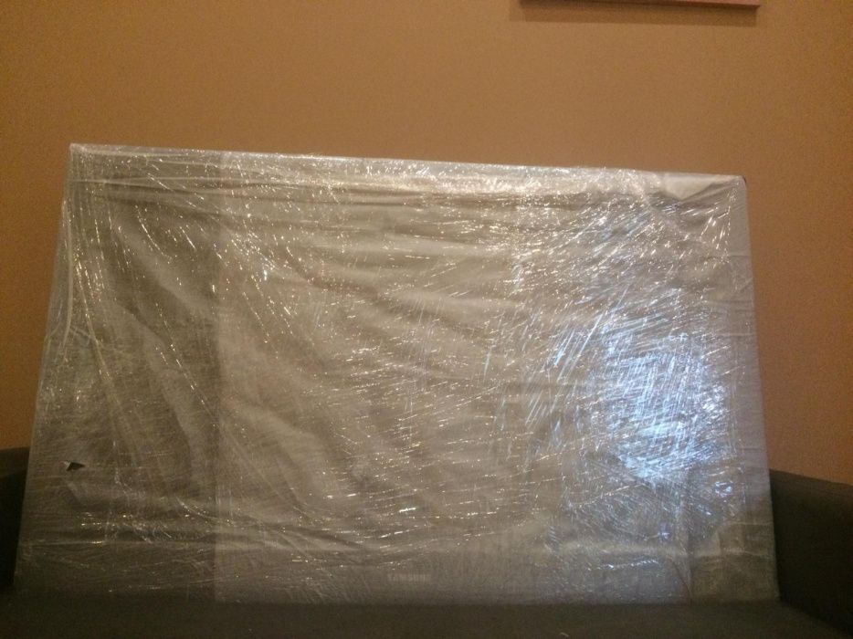 LCD Samsung 45' + Suporte de Parede