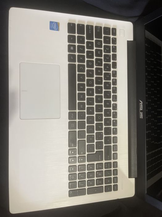 Vendo ASUS   80€