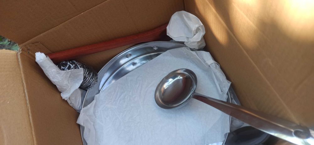 Набір нікельованого посуду 38 один. Каструлі, сковорода, тарілки, інше