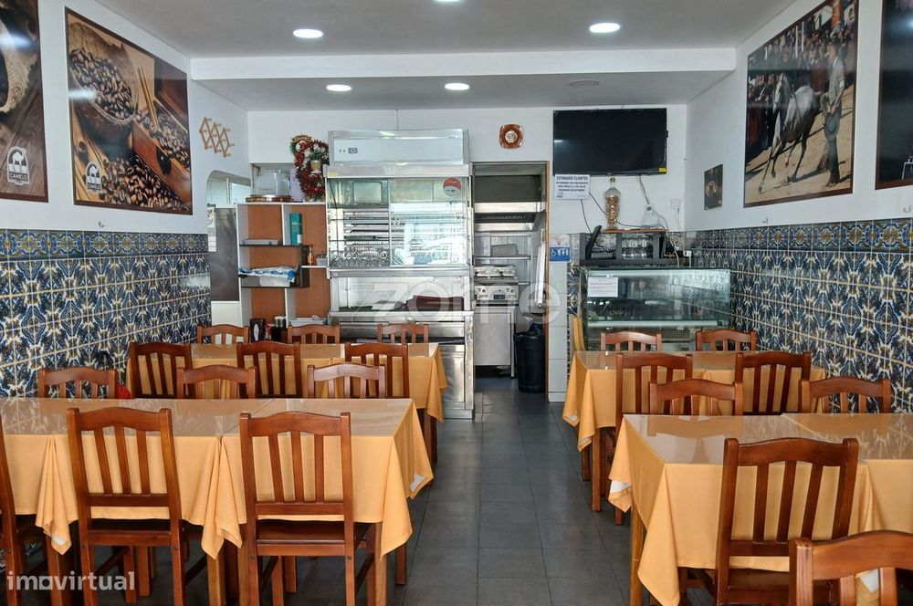 Trespasse de Café/Snack-Bar em Funcionamento no Coração de Alvalade