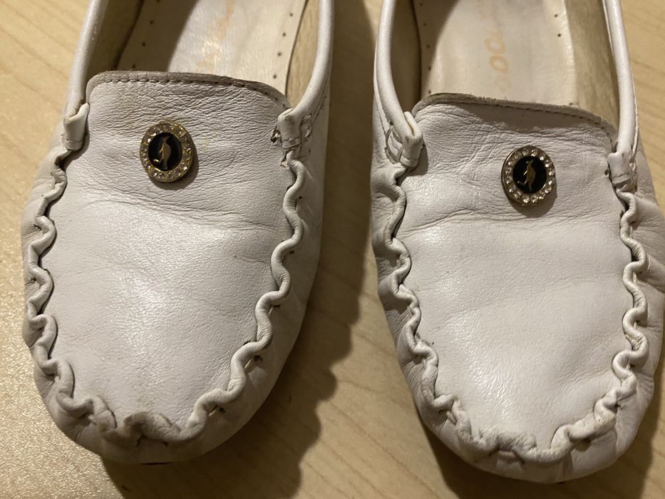 Жіночі шкіряні мокасини