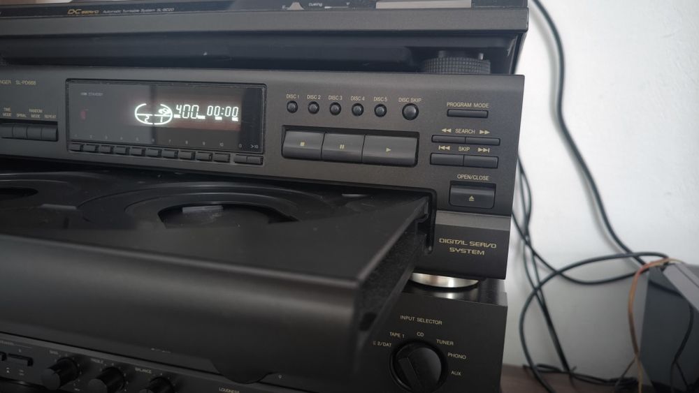 Technics SL-PD688 – zmieniarka CD 5 płyt