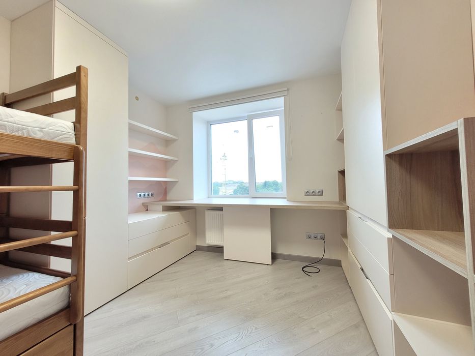 3к.Новобуд! Арцеулова! 5/10ц, 77м2, Авт.оп!, 130000уо!