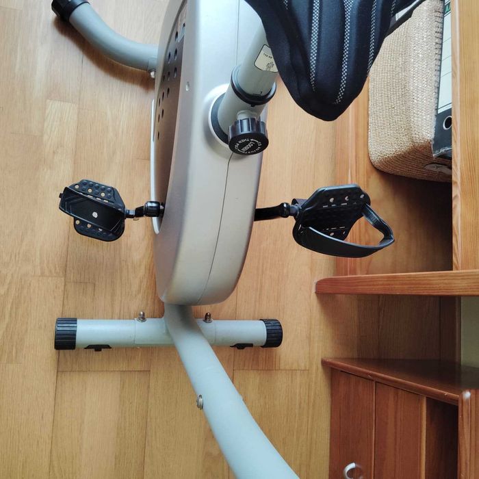 Bicicleta estatítica decathlon