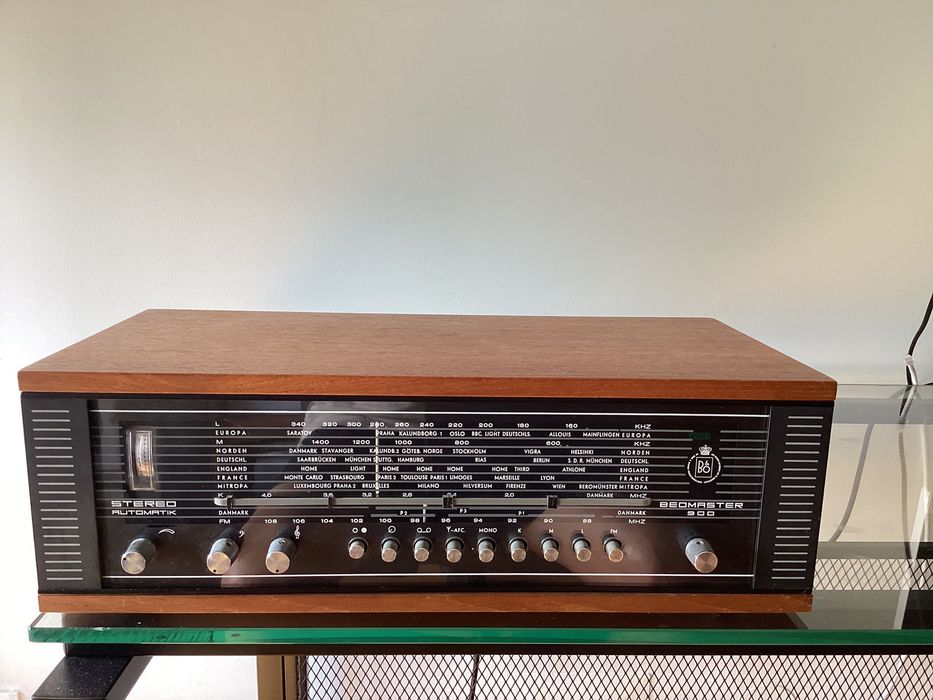 Amplificador/ Sintonizador Bang & Olufsen Beomaster 900