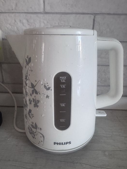 Електрочайник  Philips