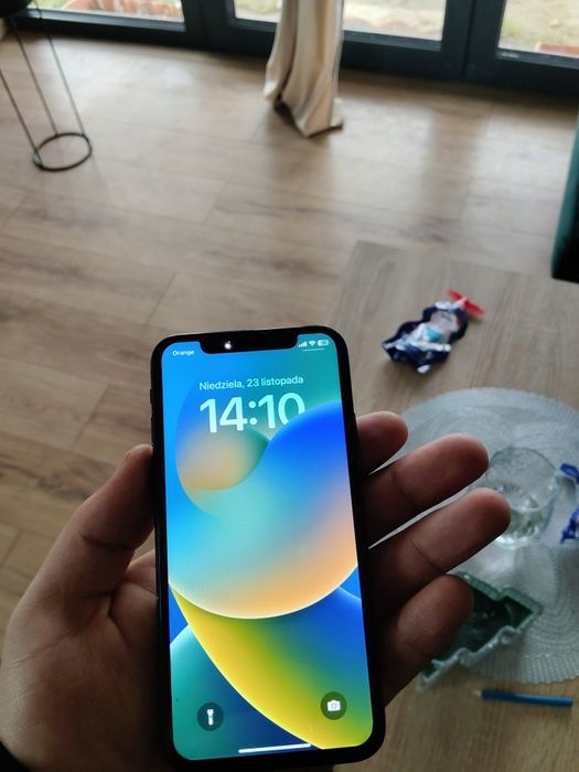 iPhone 10x w bardzo dobrym stanie