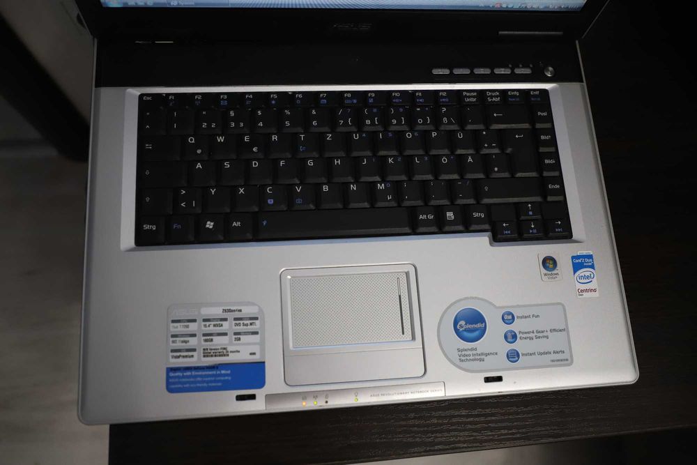 Ноутбук Asus Z53S