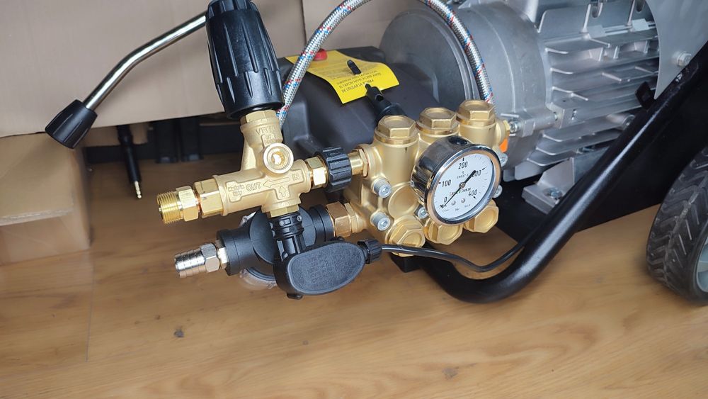 Мийка високого тиску, Karcher. АВД 7.5кВт 200 бар, 21л Mazzoni MMD
