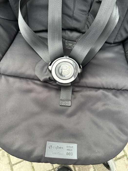 Коляска Cybex Melio Carbon