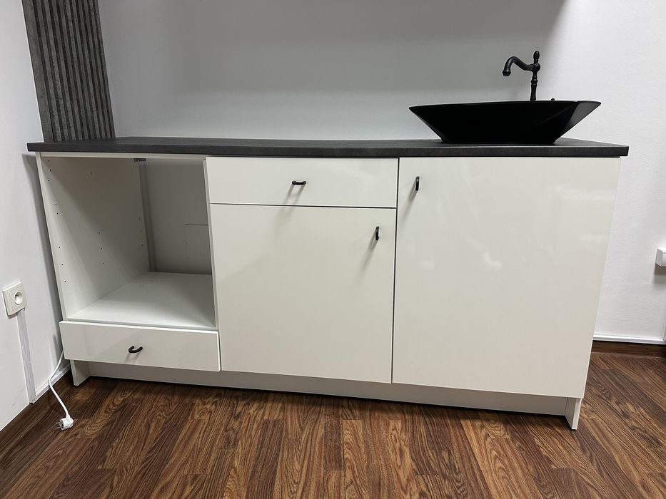 Sprzedam meble kuchenne IKE A180