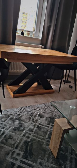 Stół Dębowy rozkładany +krzesła