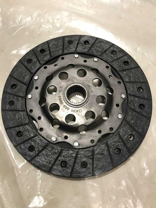 Маховик двухмас Mercedes E Class W210, W124