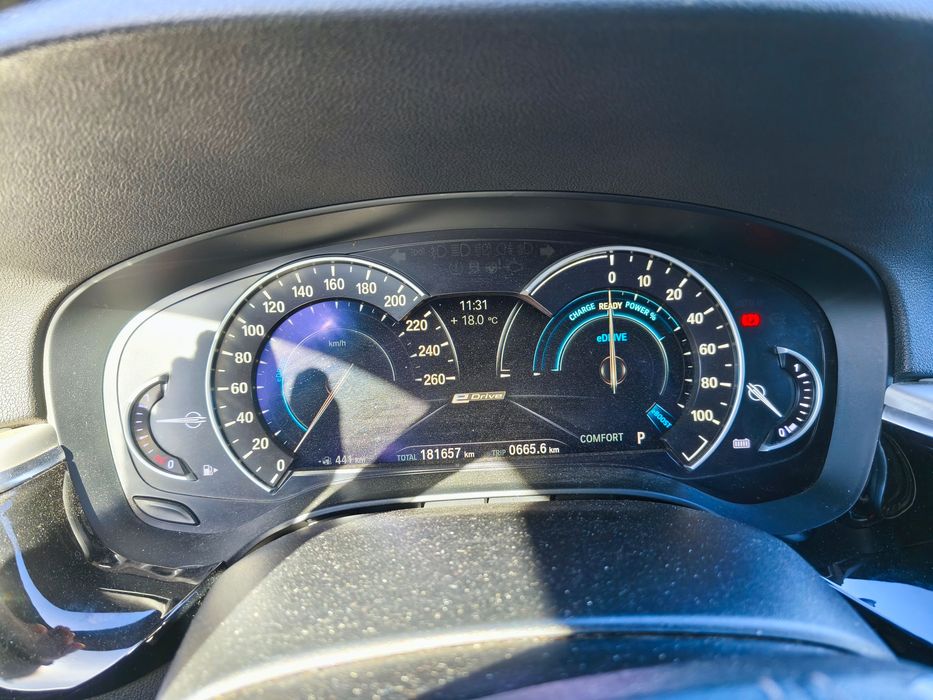 BMW 530e iPerformance 12kW — photo 2