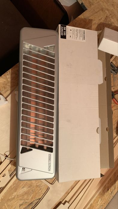 Promiennik elektryczny 1800 wat