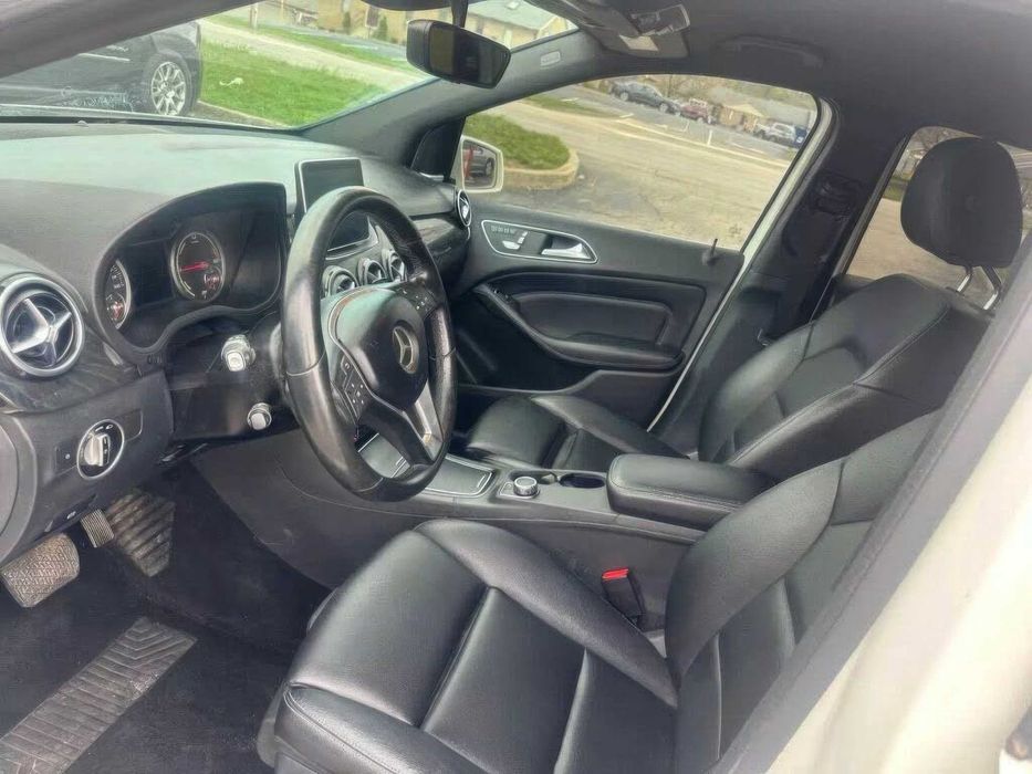 Mercedes-Benz b250      2017